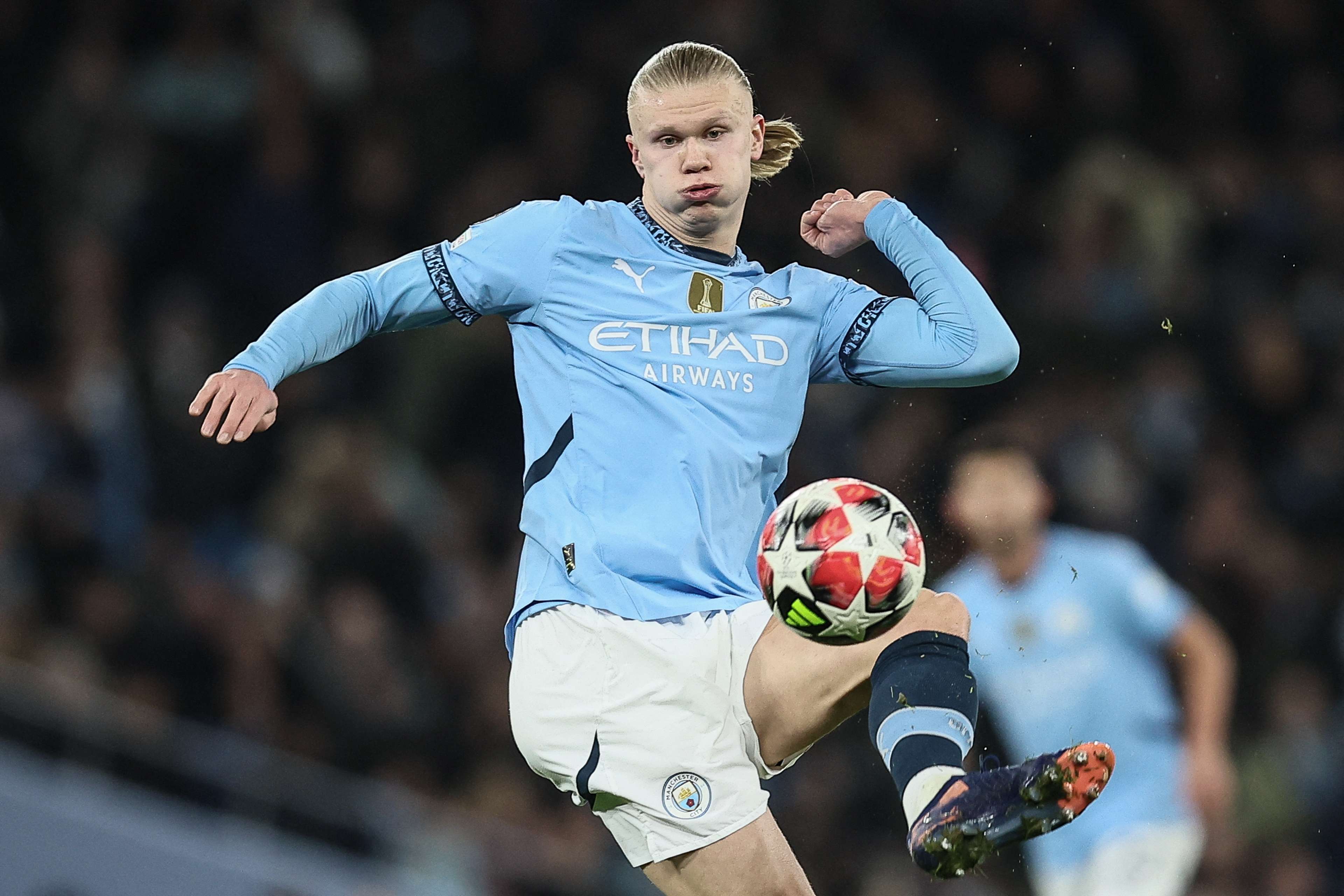 令人瞩目 令人瞩目